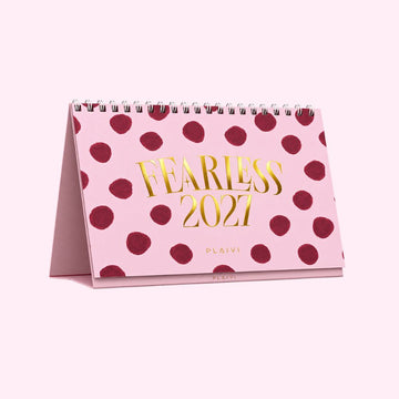 Calendario de Escritorio 2027 - Fearless