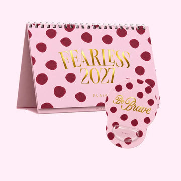 Kit de Escritorio con Calendario 2027 - Fearless